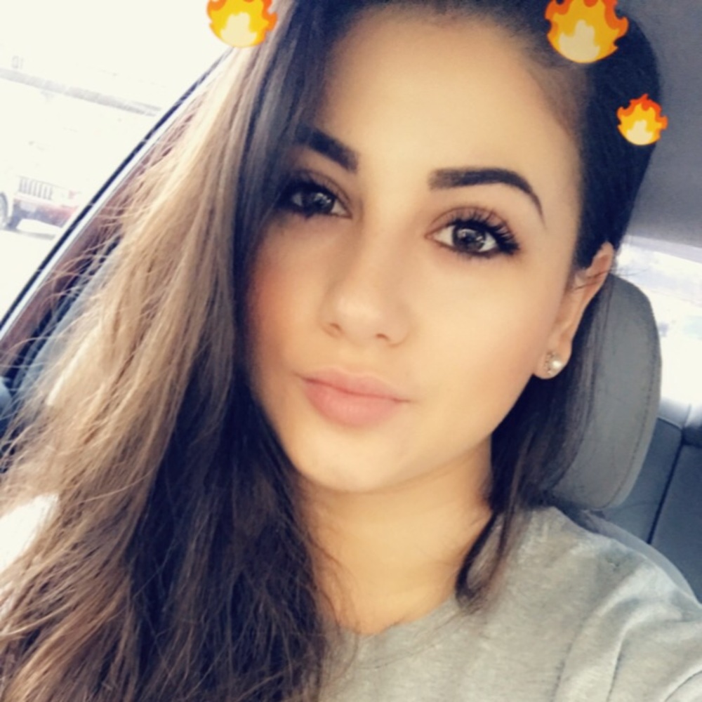 Meet your Posher, Jessica